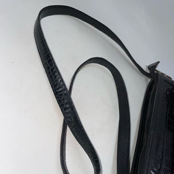 Brighton Leather Shoulder Bag Black - Picture 7 of 8